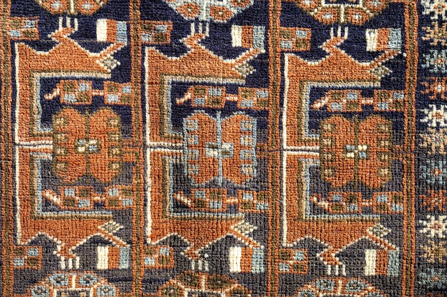 tkaný perský koberec